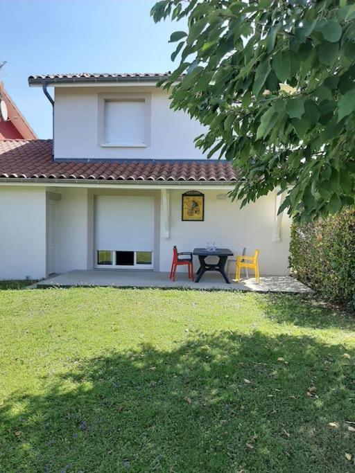 Gite L'Etape Pirajoux Exterior photo